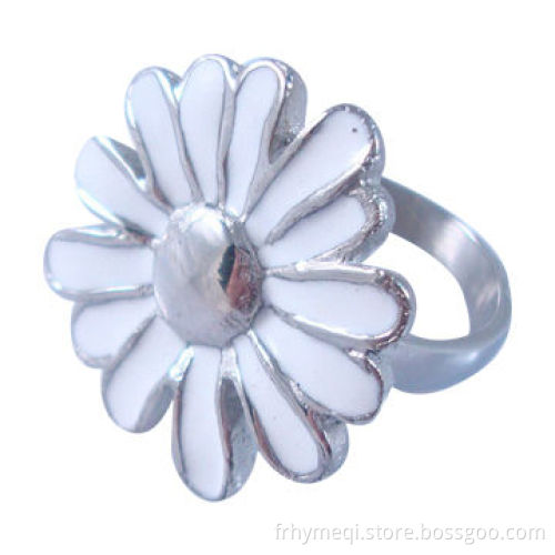 Stainless steel ring with color enamel, daisy ring